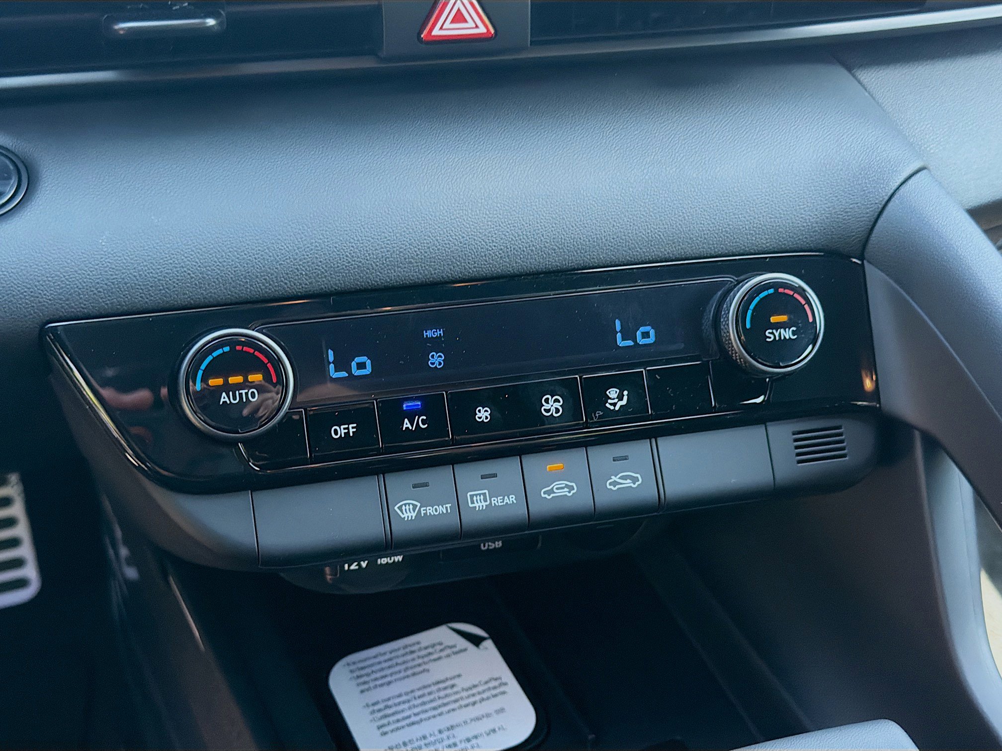 New 2026 Hyundai Elantra Sport FWD image 12