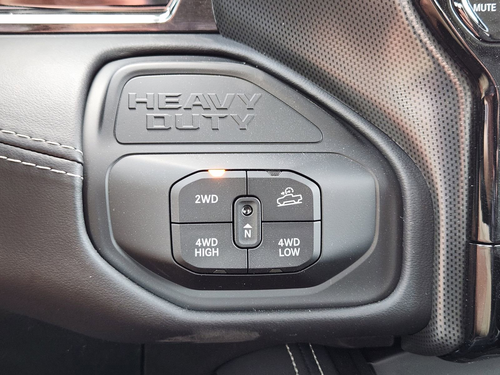 New 2026 RAM 2500 Limited image 34
