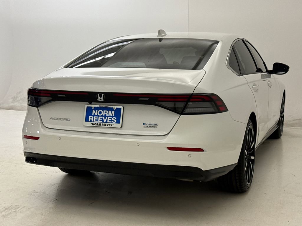 New 2026 Honda Accord Touring image 9