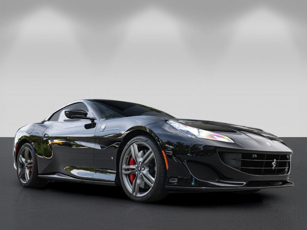 Certified 2019 Ferrari Portofino RWD image 9