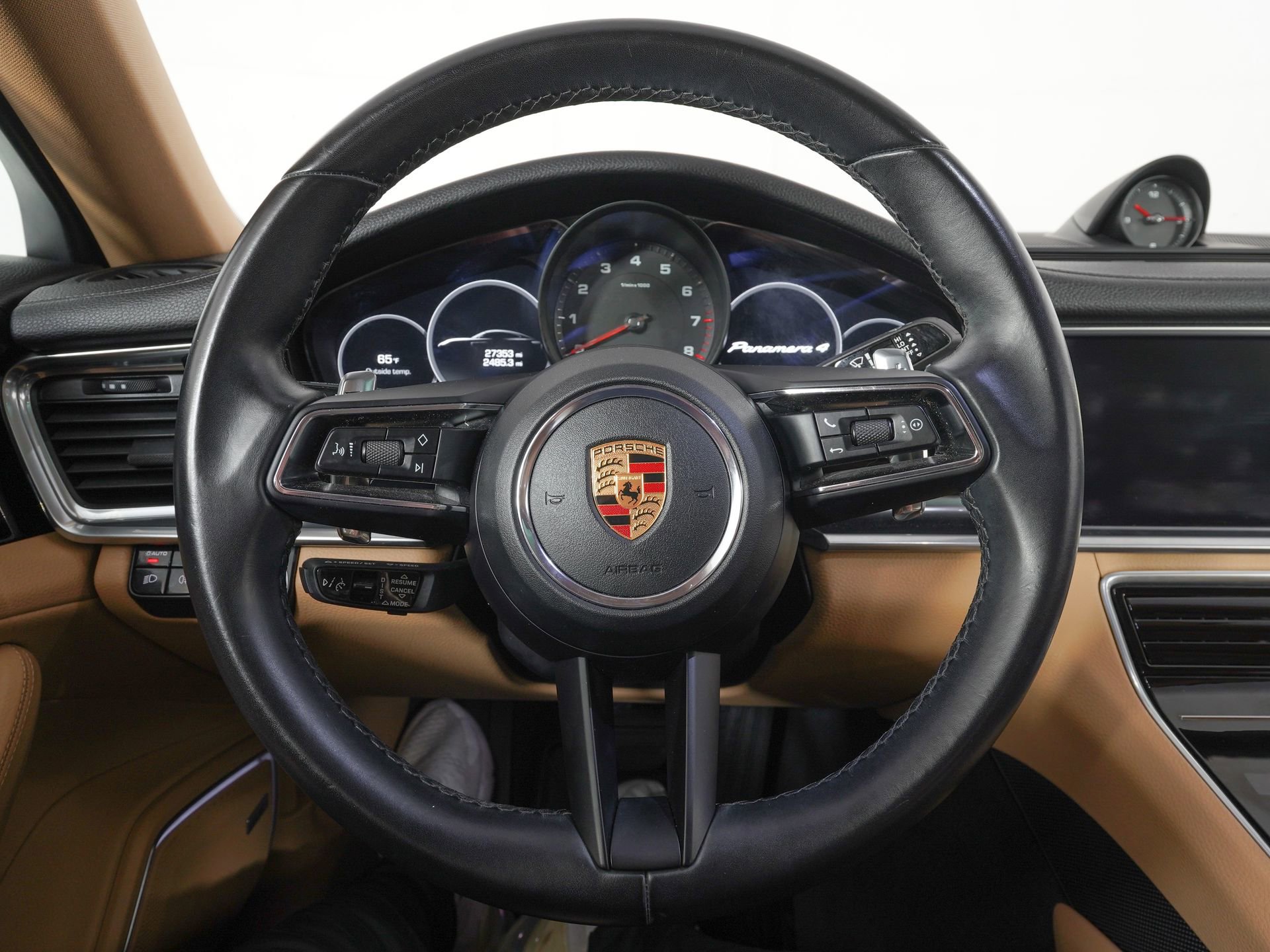 Used 2021 Porsche Panamera image 17