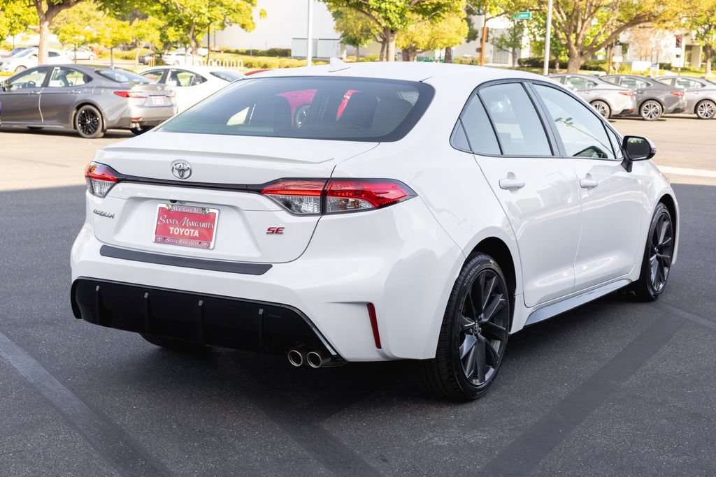 Certified 2023 Toyota Corolla SE w/ SE Premium Package FWD image 5