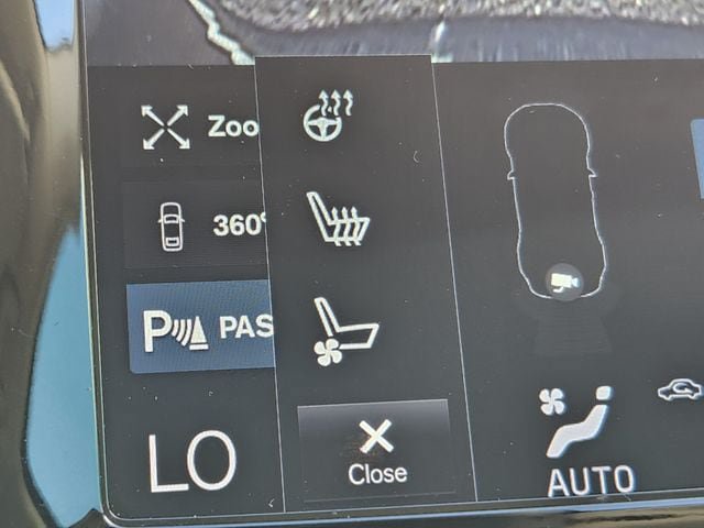 Used 2018 Volvo XC90 T6 Inscription w/ Convenience Package AWD/4WD image 22