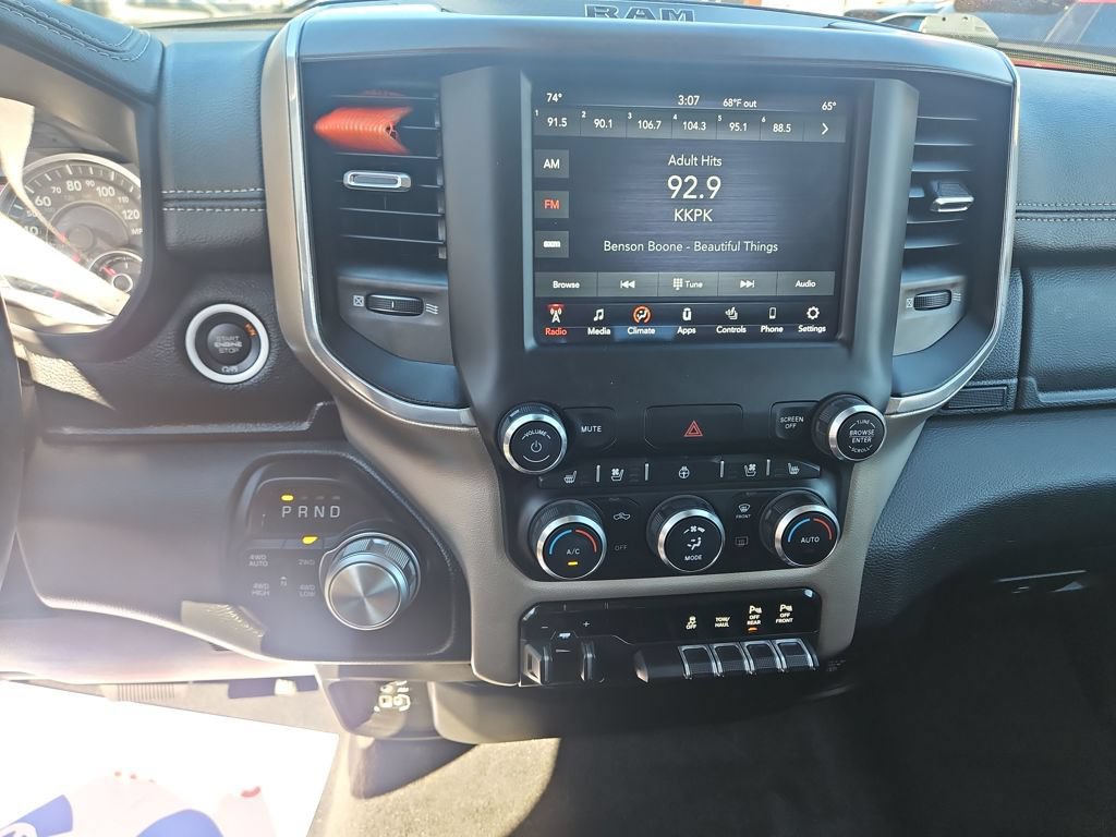 Used 2021 RAM 1500 Laramie AWD/4WD image 18