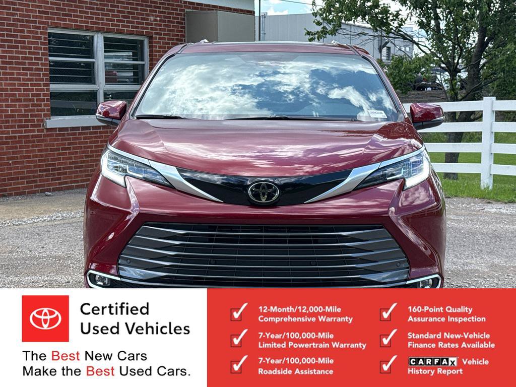 Certified 2026 Toyota Sienna Limited FWD image 8