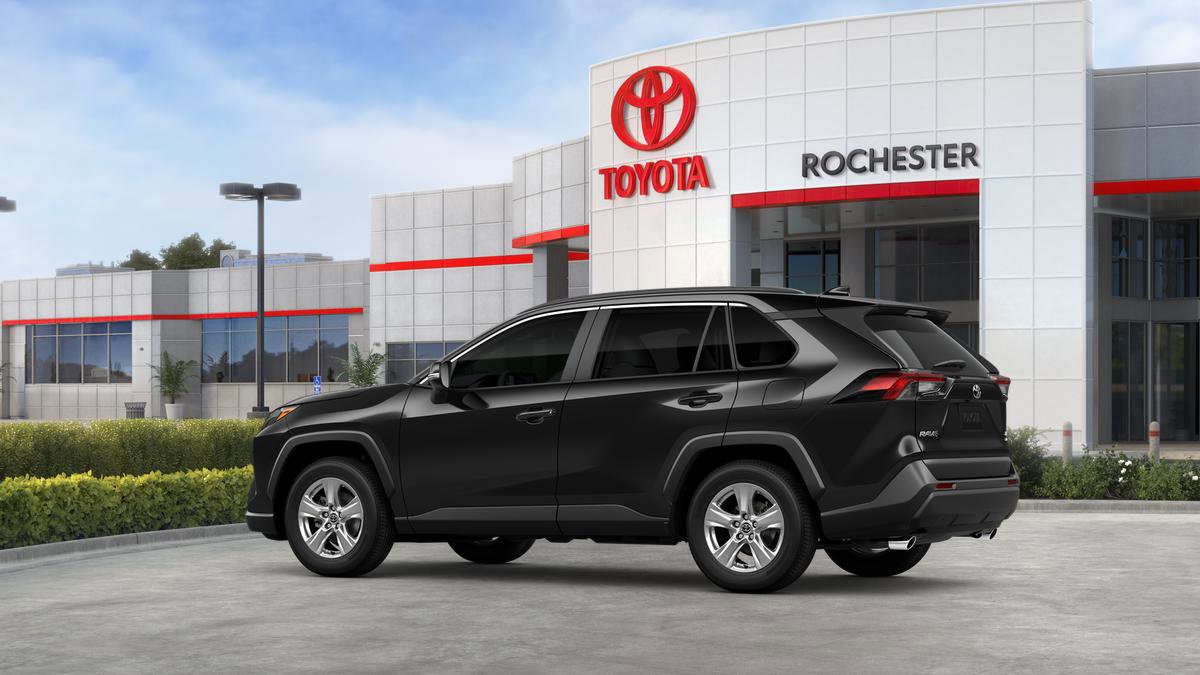 New 2025 Toyota RAV4 XLE image 5