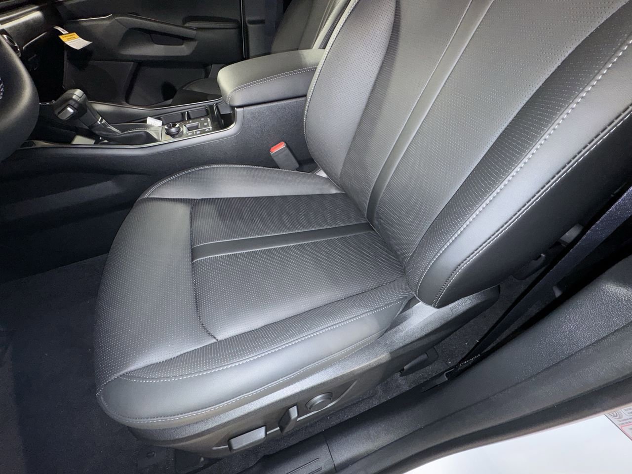 New 2026 Kia Sorento S image 16