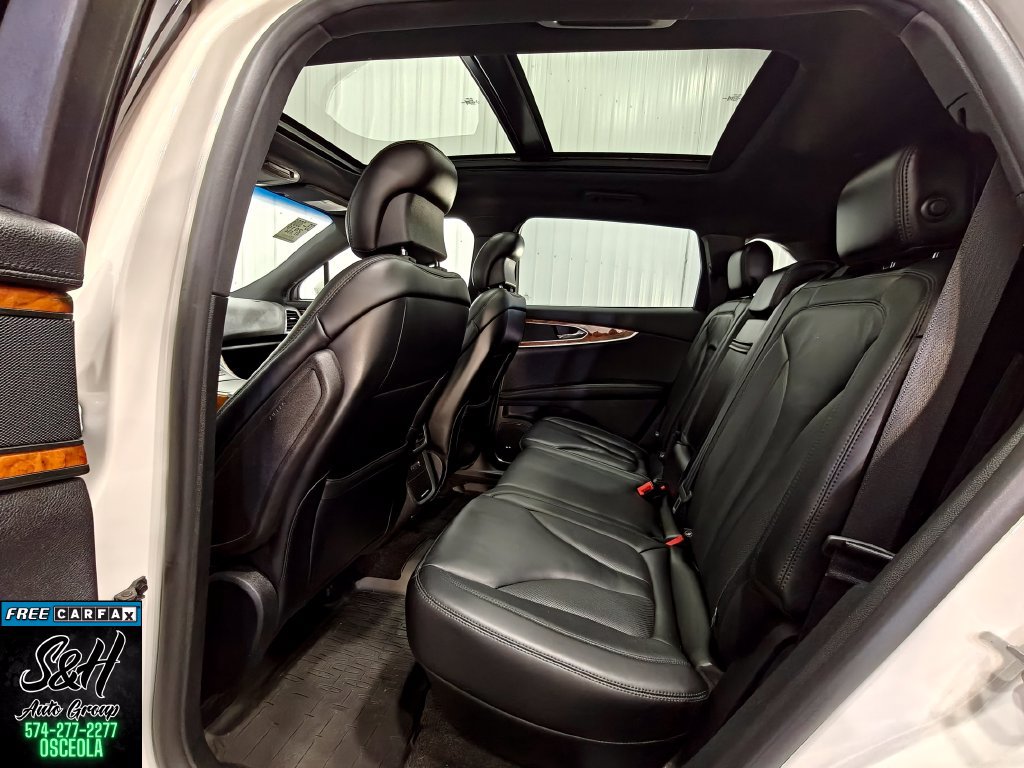 Used 2019 Lincoln Nautilus Select AWD/4WD image 19