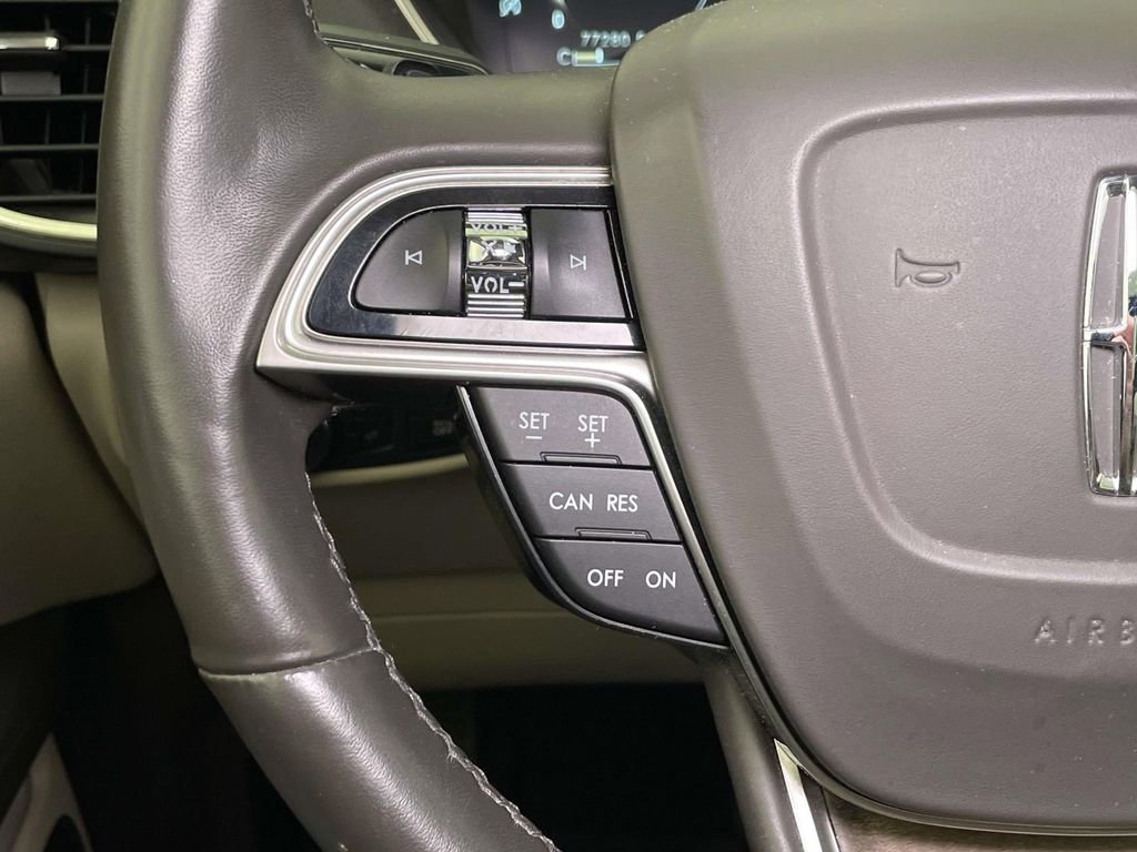 Used 2019 Lincoln Nautilus Reserve AWD/4WD image 33
