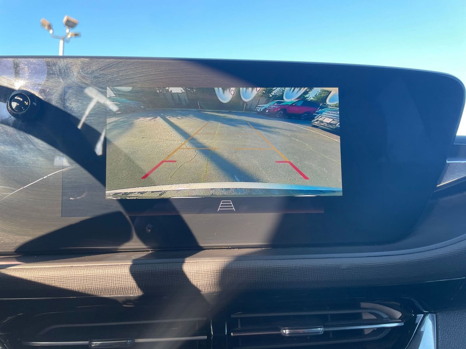 Used 2025 Buick Envista Sport Touring image 20