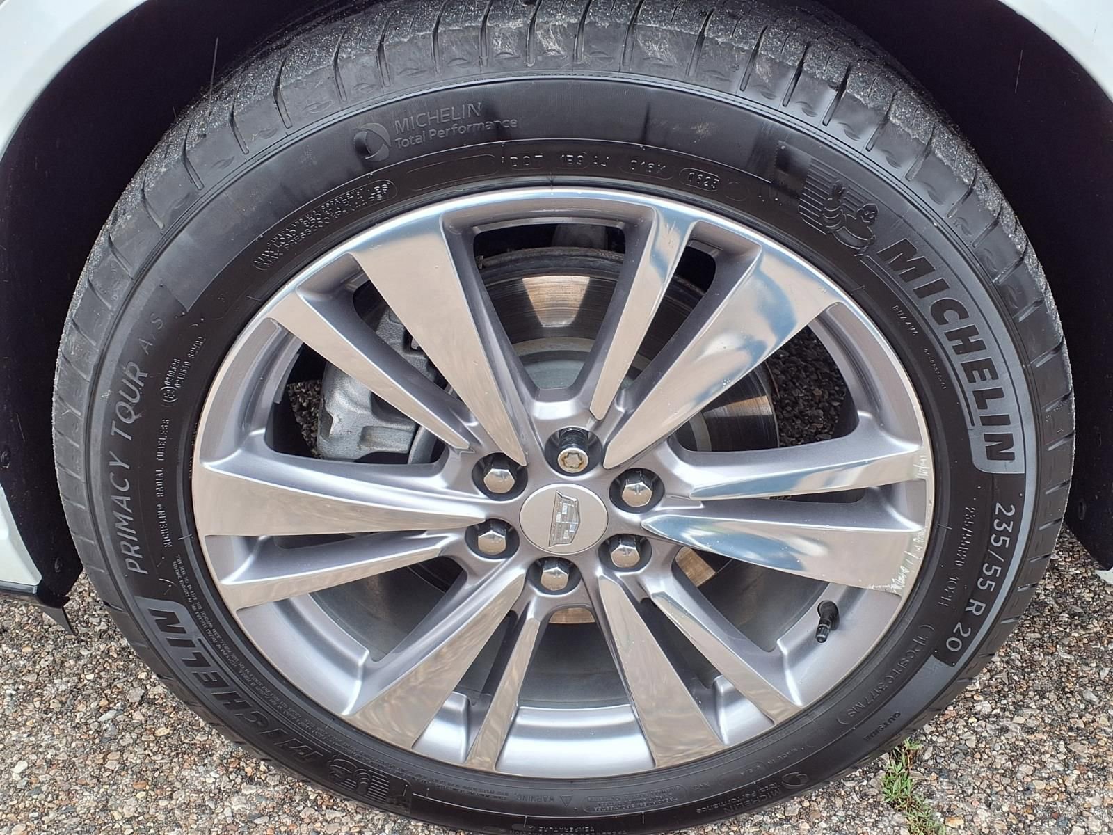 Used 2023 Cadillac XT6 Premium Luxury AWD/4WD image 9
