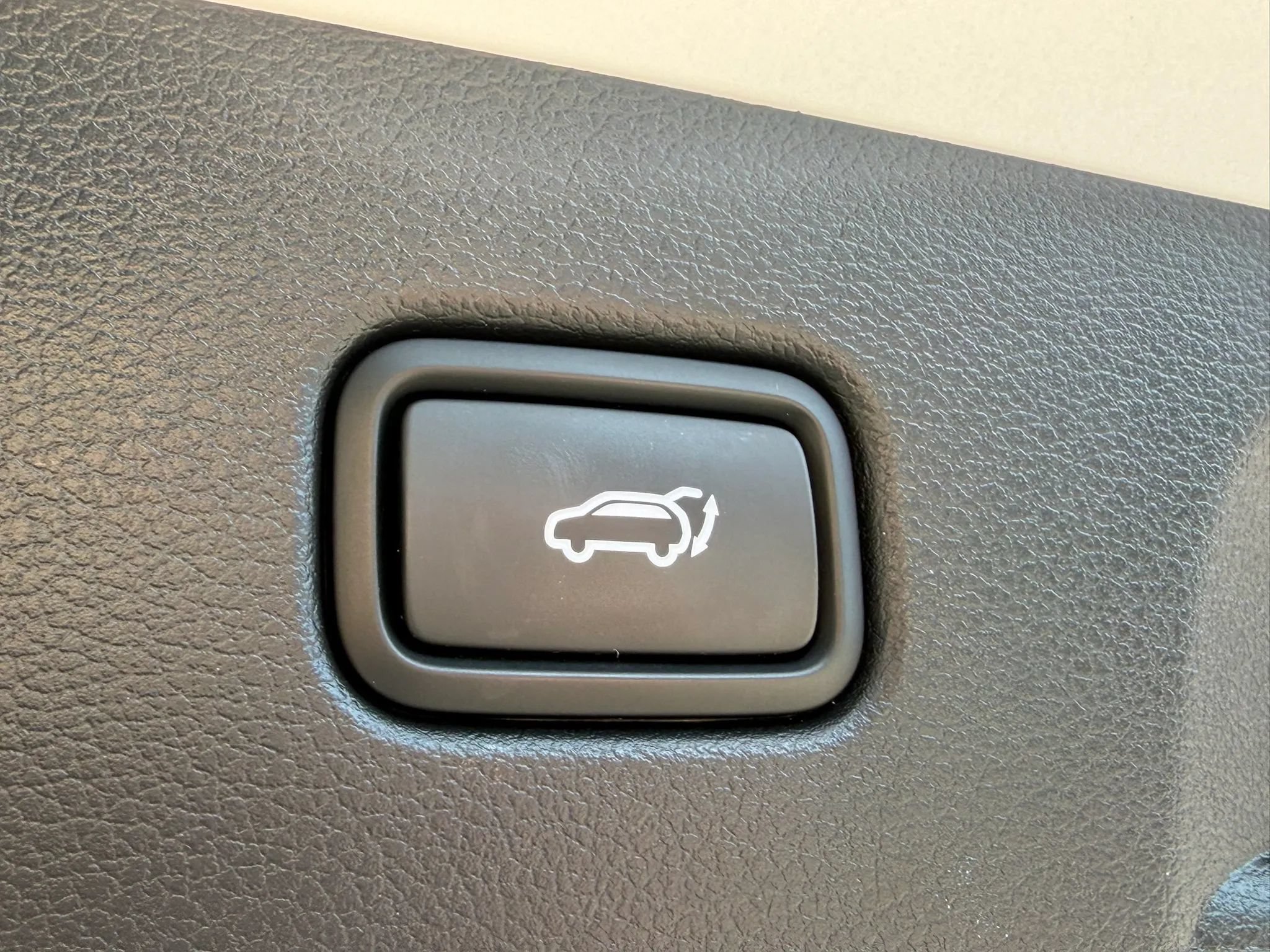 Used 2025 Hyundai Palisade SEL FWD image 27