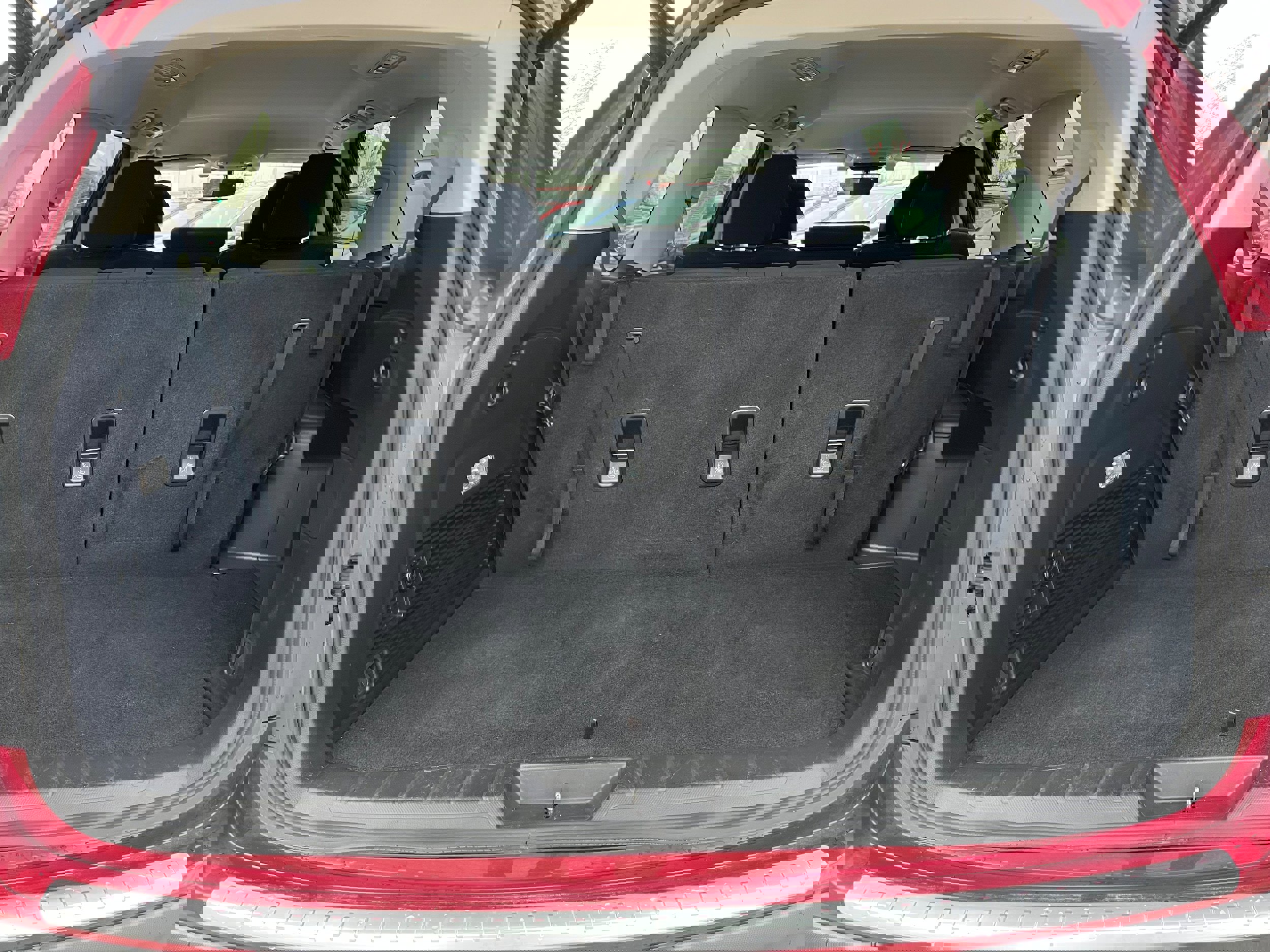 Used 2021 Subaru Ascent Premium w/ Convenience Package image 11