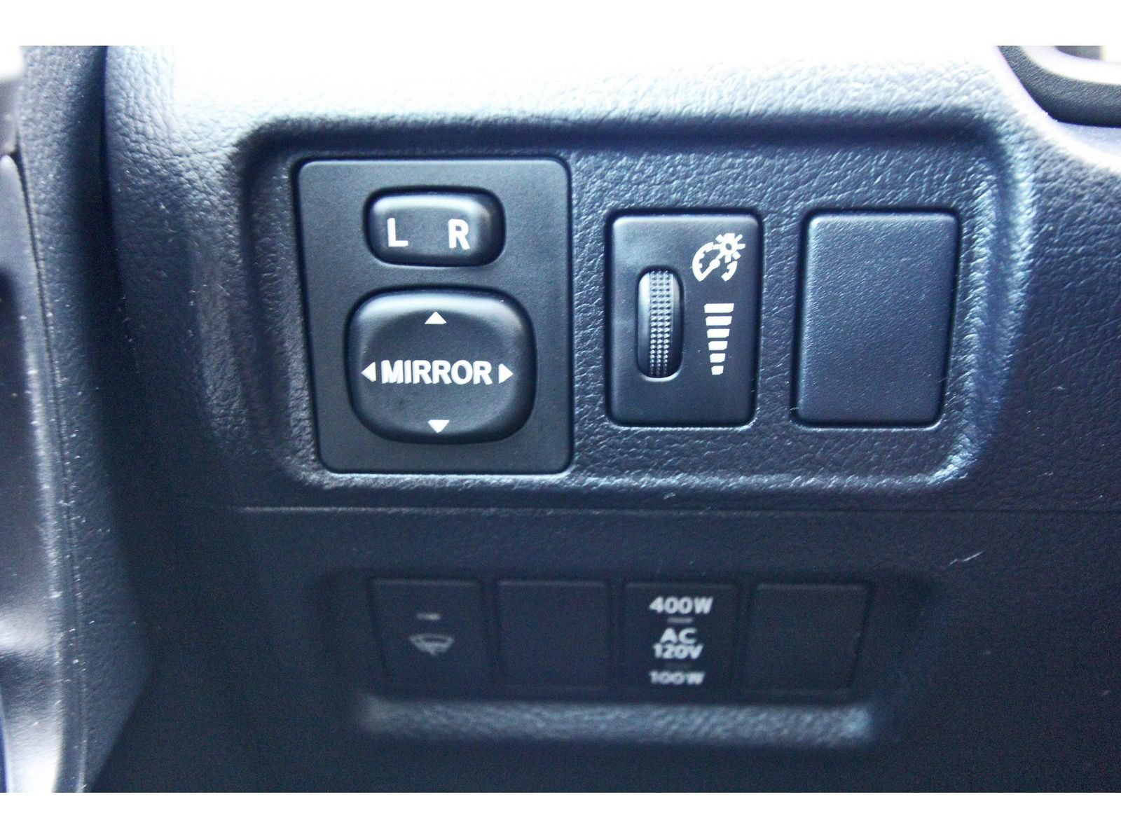 Used 2019 Toyota 4Runner SR5 Premium RWD image 22