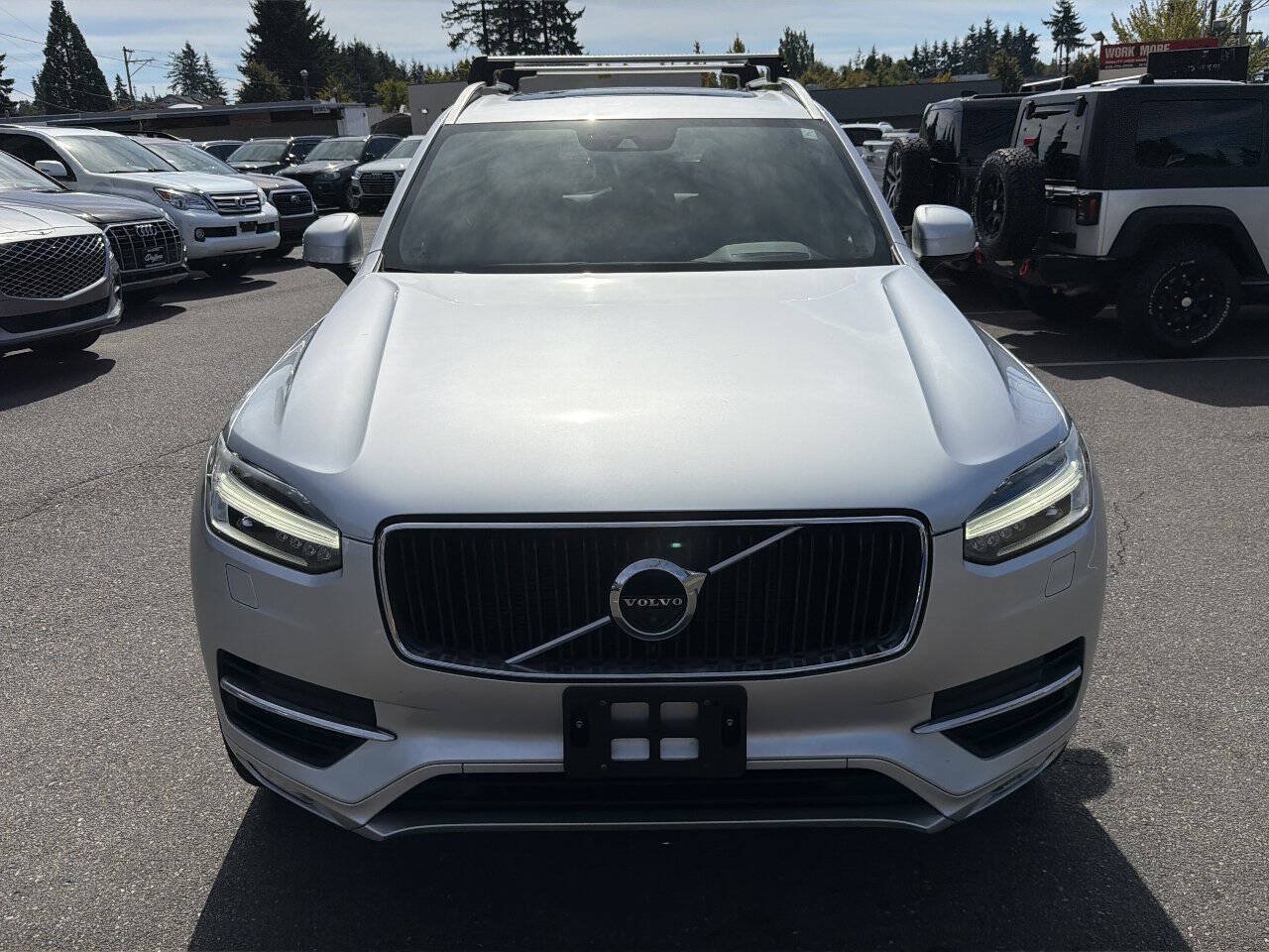 Used 2017 Volvo XC90 T6 Momentum w/ Vision Package AWD/4WD image 12