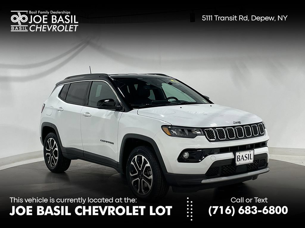 Used 2023 Jeep Compass Limited AWD/4WD image 1