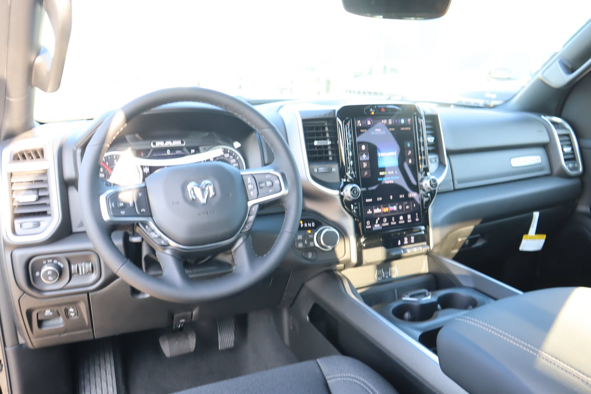 New 2027 RAM 1500 Big Horn AWD/4WD image 2