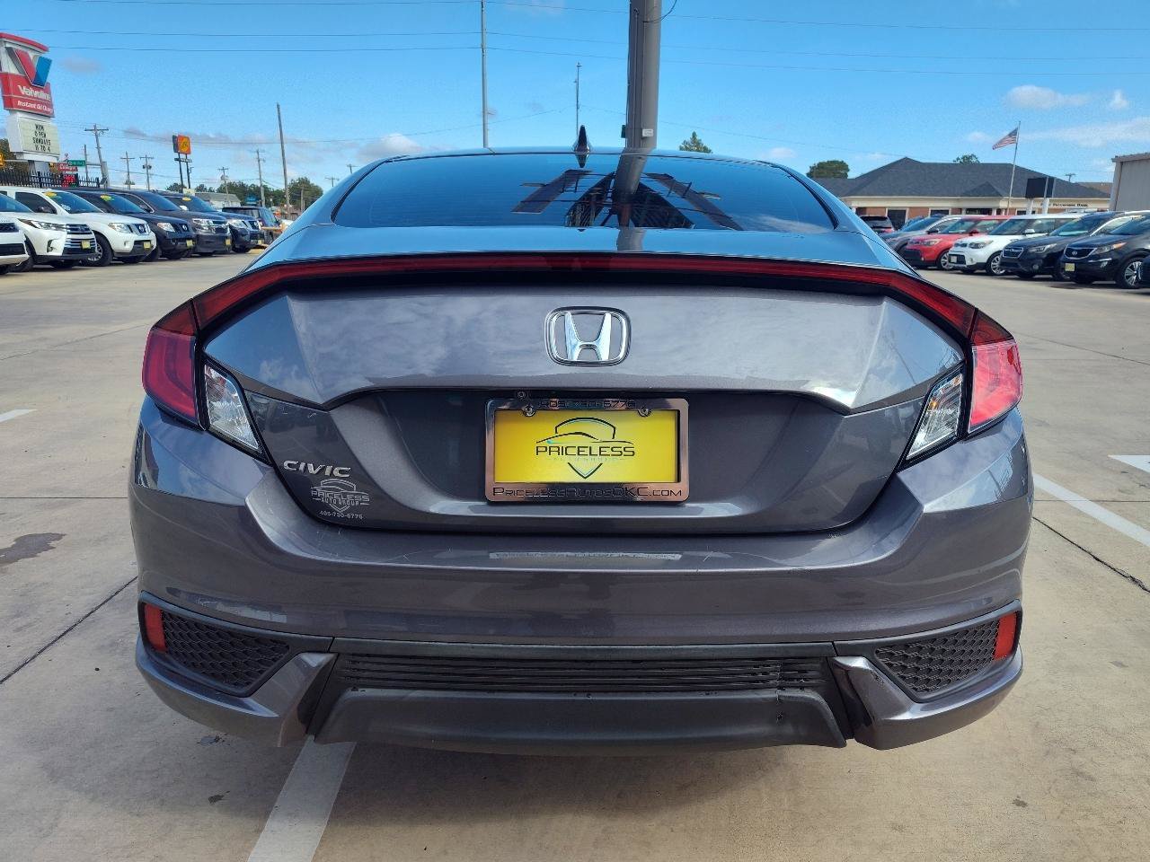 Used 2019 Honda Civic EX image 4
