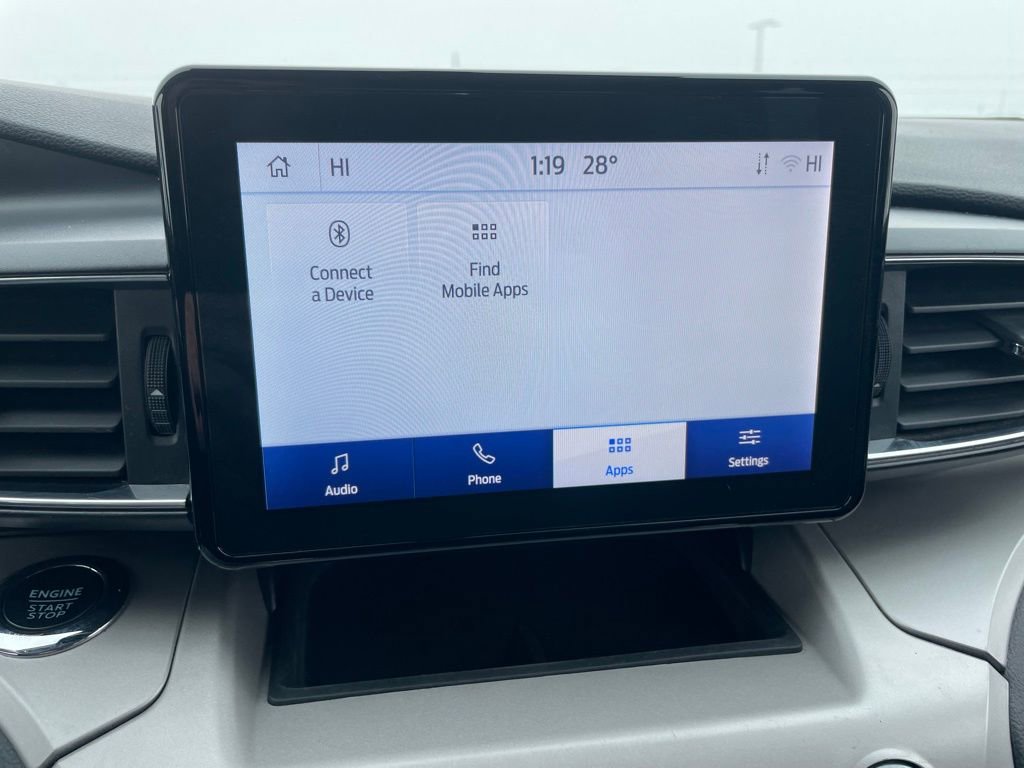 Used 2023 Ford Explorer XLT w/ Equipment Group 202A AWD/4WD image 17