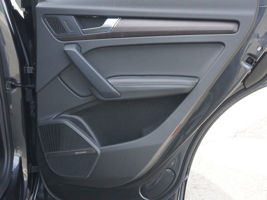 Used 2023 Audi Q5 2.0T Premium Plus w/ Premium Plus Package image 27