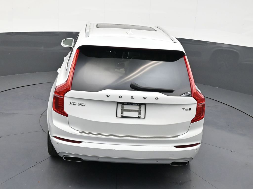 Used 2020 Volvo XC90 T6 Momentum w/ Protection Package Premier image 16