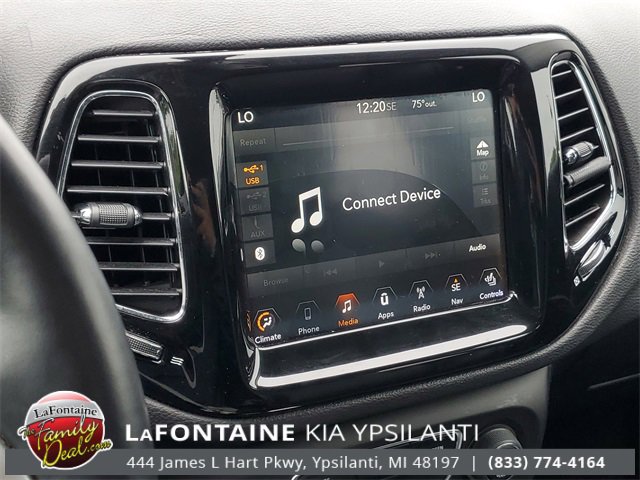 Used 2018 Jeep Compass Limited w/ Navigation Group image 20