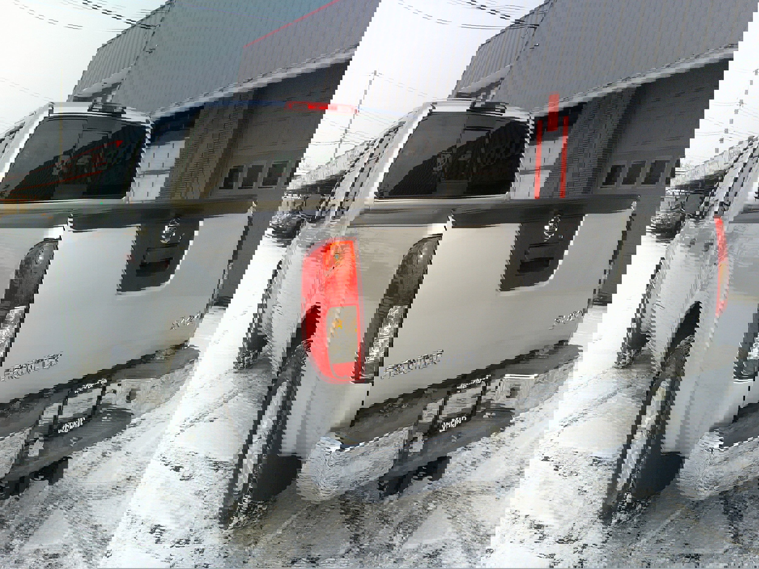 Used 2018 Nissan Frontier SV image 7