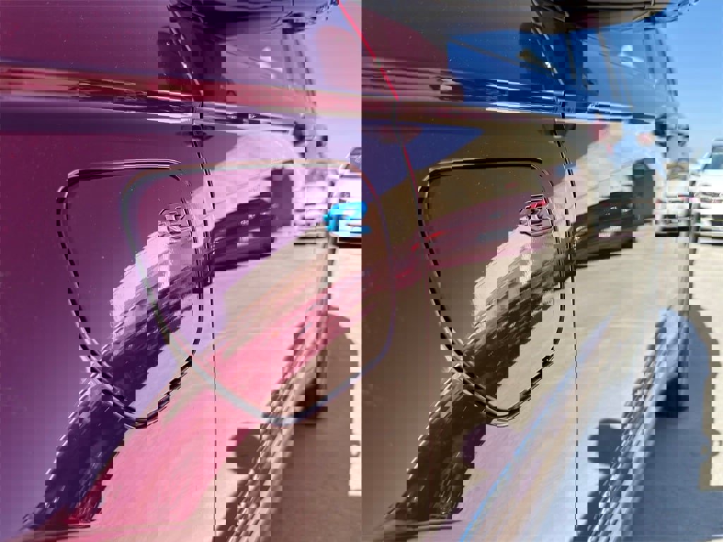 Used 2024 Jeep Grand Cherokee Limited 4xe w/ Luxury Tech Group II image 6