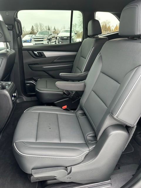 Used 2025 Buick Enclave Preferred image 29