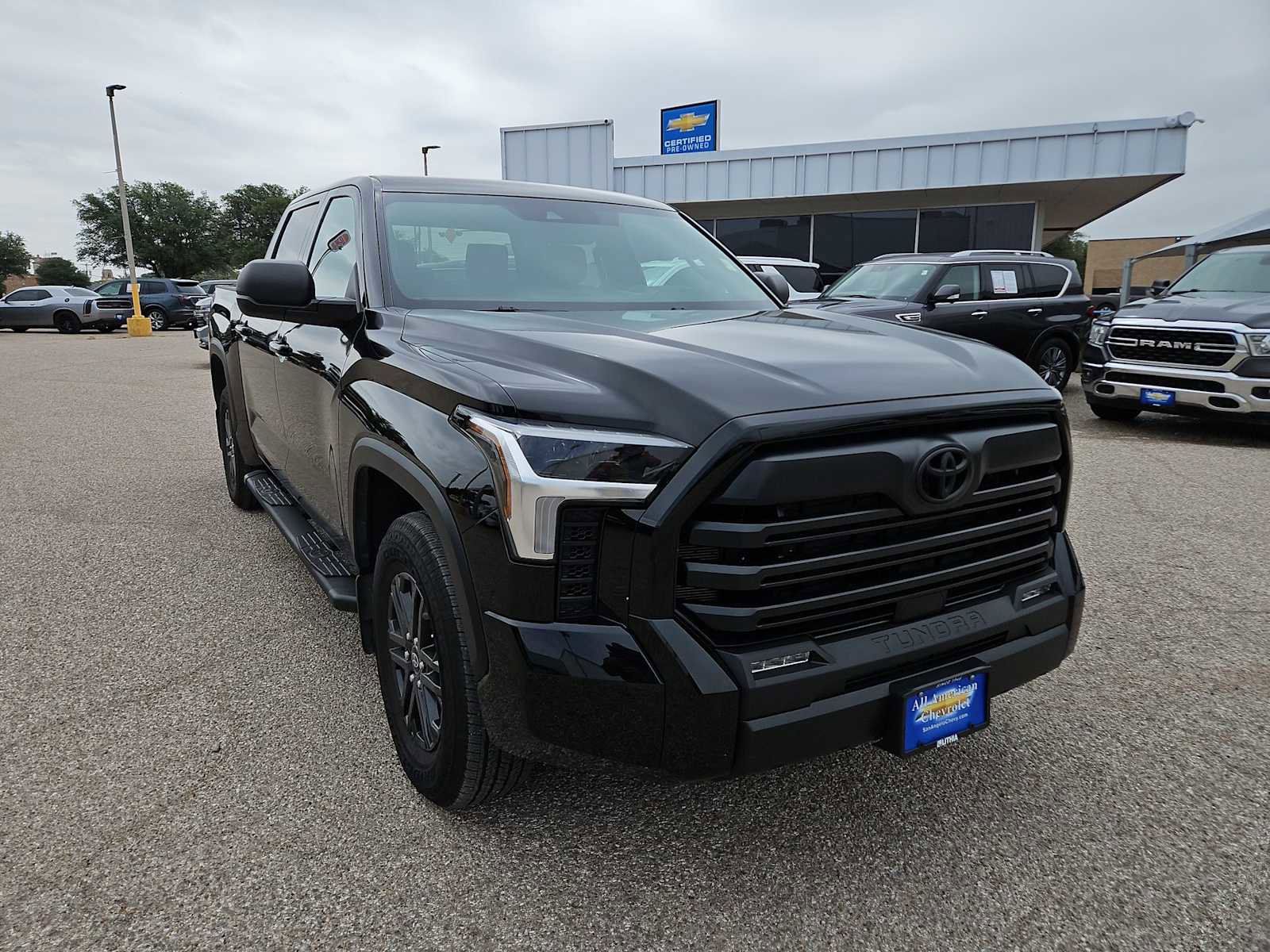 Used 2025 Toyota Tundra SR5 w/ SX Package RWD image 2