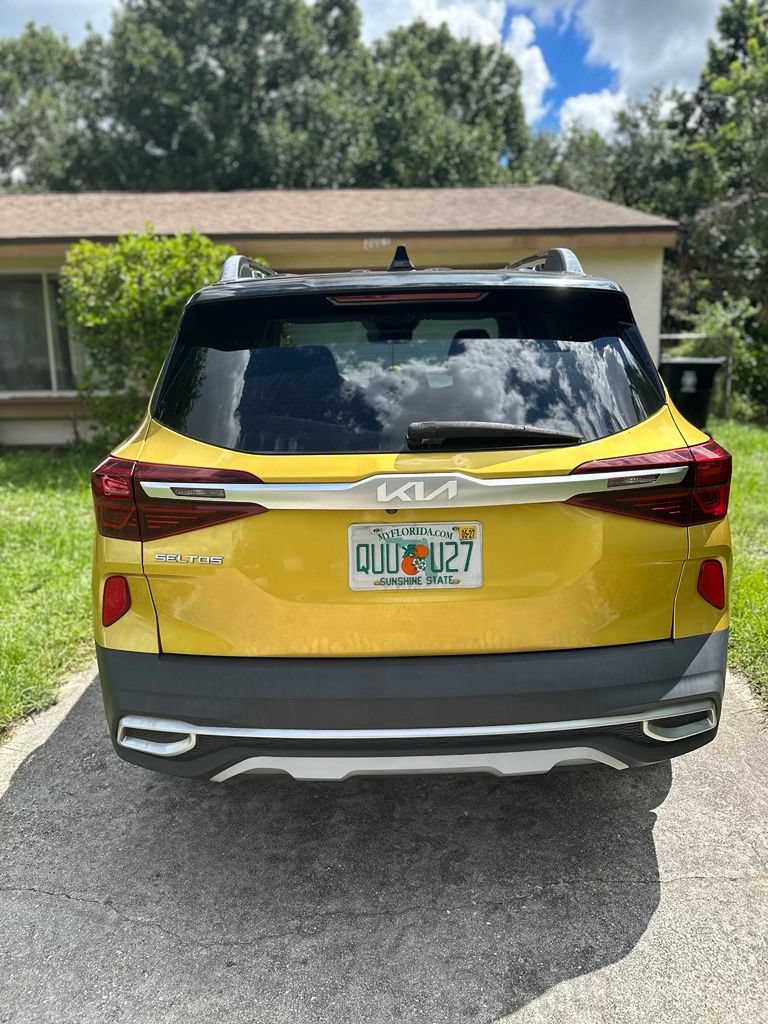 Certified 2022 Kia Seltos Nightfall Edition AWD/4WD image 4