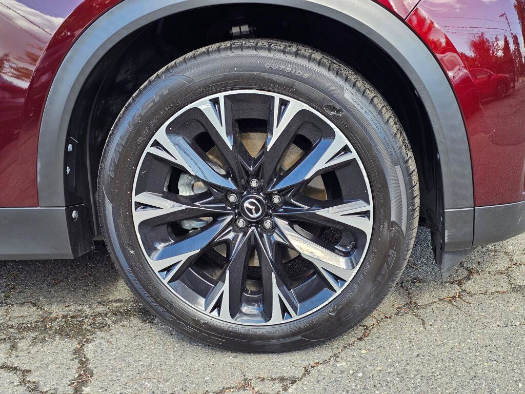 Certified 2024 MAZDA CX-90 Plug-In Hybrid w/ Premium Pkg AWD/4WD image 9