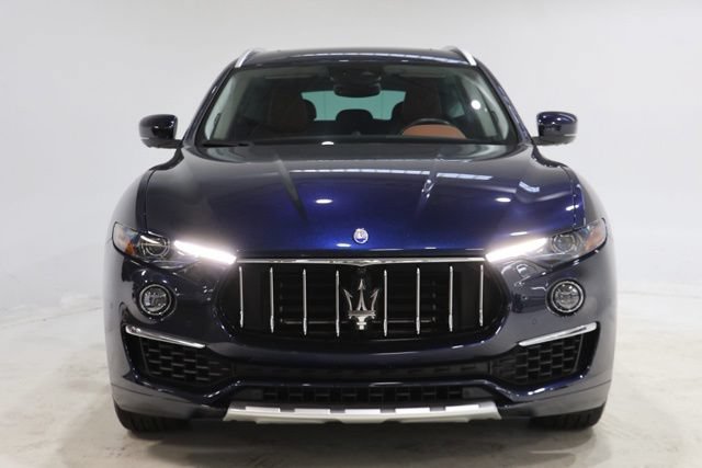 Used 2019 Maserati Levante S GranLusso AWD/4WD image 2
