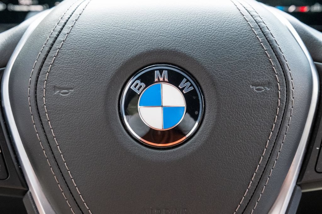 Used 2026 BMW X5 xDrive40i AWD/4WD image 29