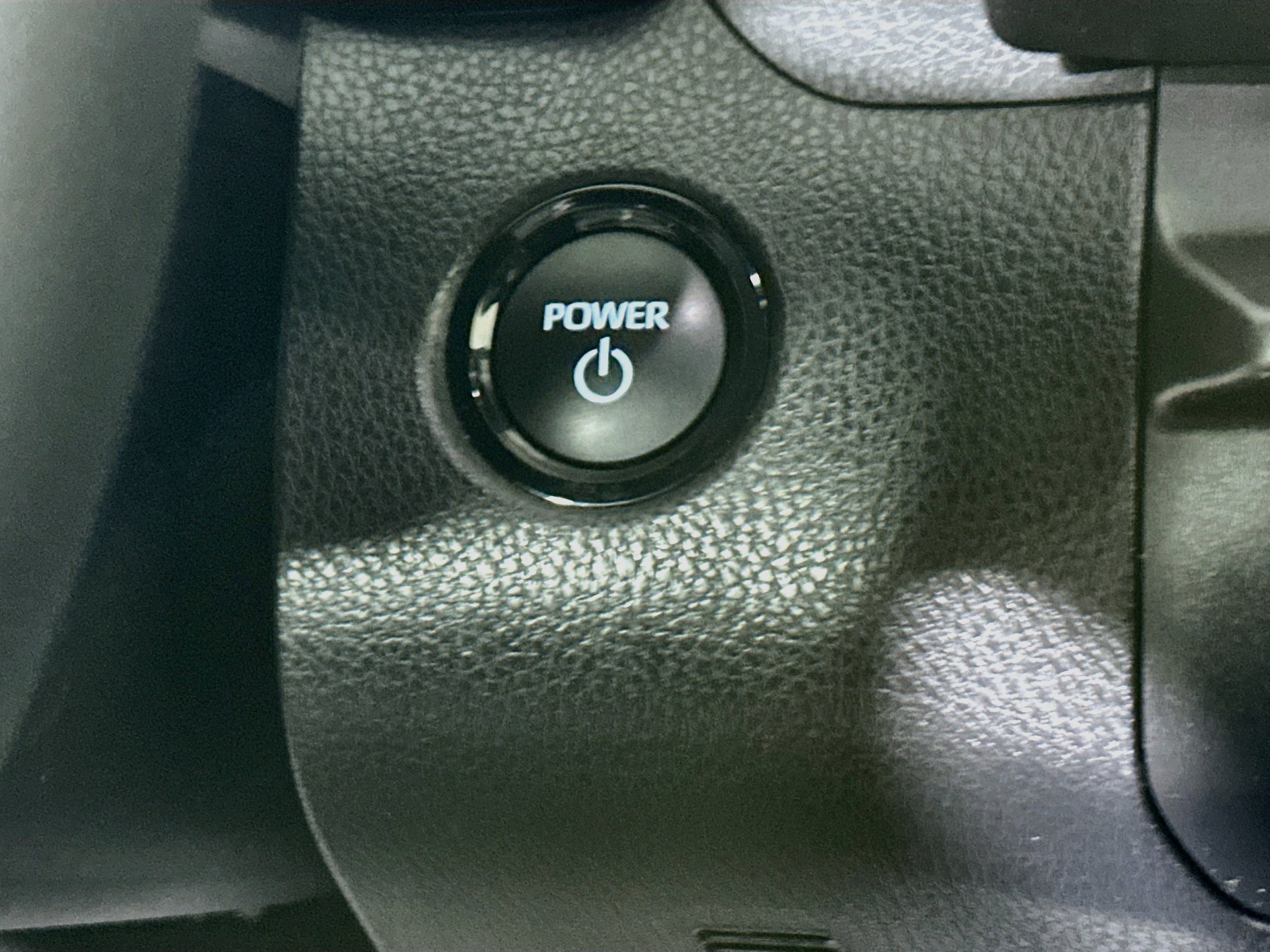 Used 2025 Toyota Camry SE FWD image 20