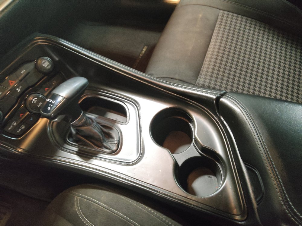 Used 2016 Dodge Challenger SXT RWD image 26