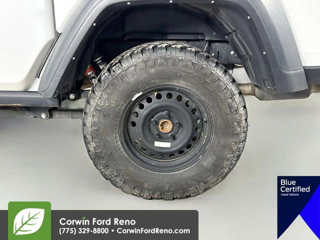 Used 2021 Jeep Gladiator Mojave w/ Trailer Tow Package image 33