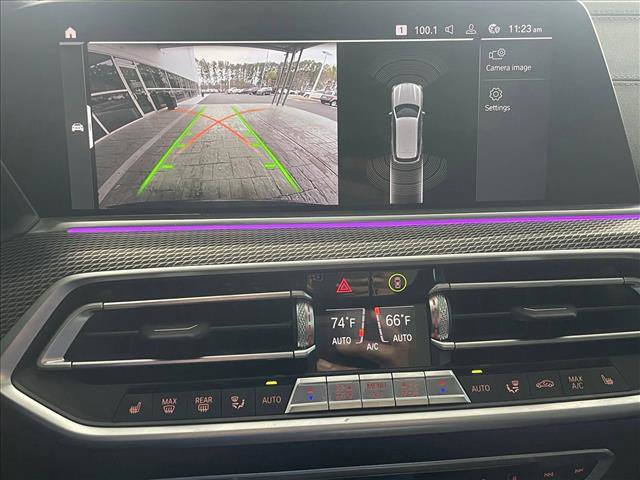 Used 2020 BMW X5 M50i w/ Premium Package image 21