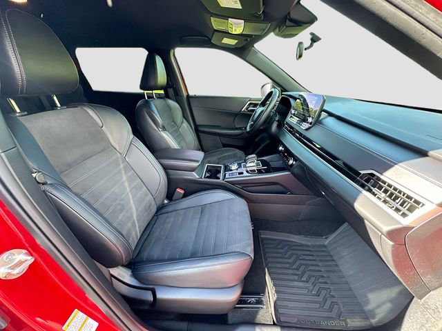Used 2024 Mitsubishi Outlander SE Black Edition image 27