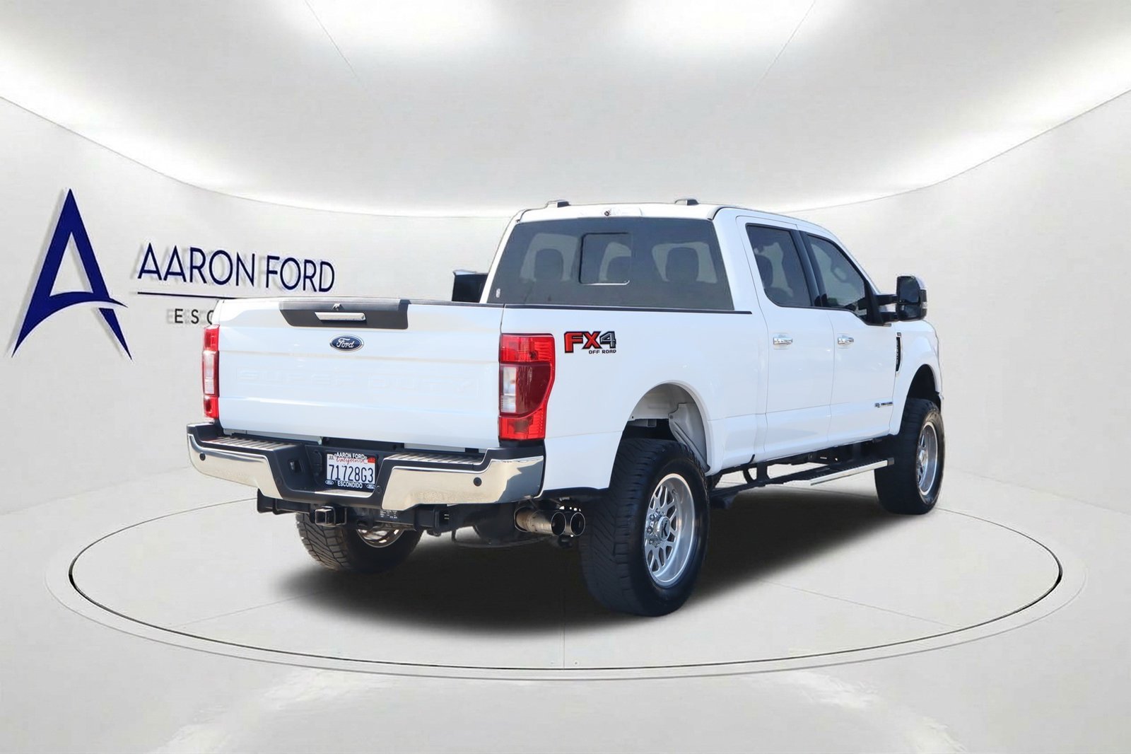 Used 2021 Ford F250 XLT w/ XLT Premium Package AWD/4WD image 4