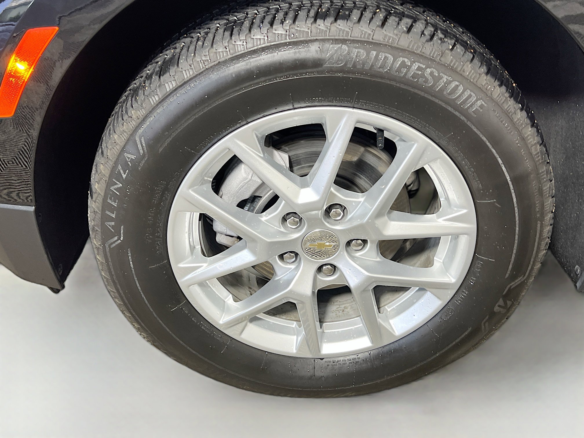 Used 2024 Chevrolet Equinox LT image 14