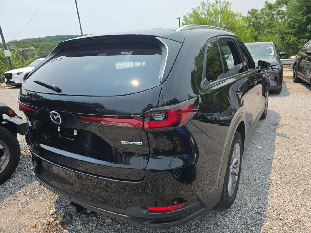 Used 2024 MAZDA CX-90 Plug-In Hybrid w/ Preferred AWD/4WD image 3