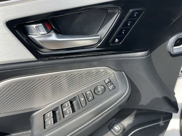 Used 2023 Acura MDX SH-AWD w/ Technology Package image 13