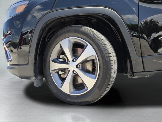 Used 2021 Jeep Cherokee Limited w/ Elite Package FWD image 42