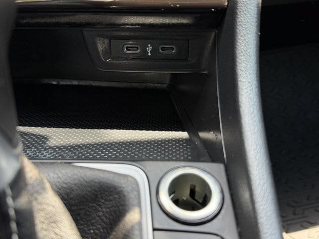 Used 2025 Volkswagen Jetta Sport FWD image 19