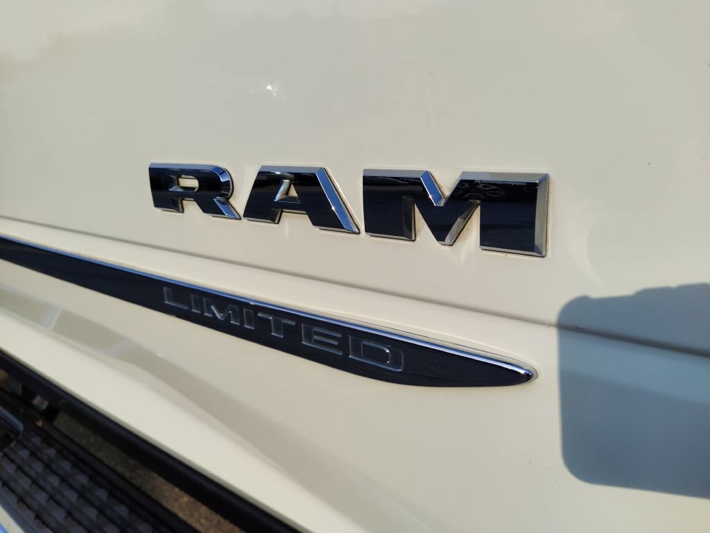 Used 2020 RAM 2500 Limited image 17