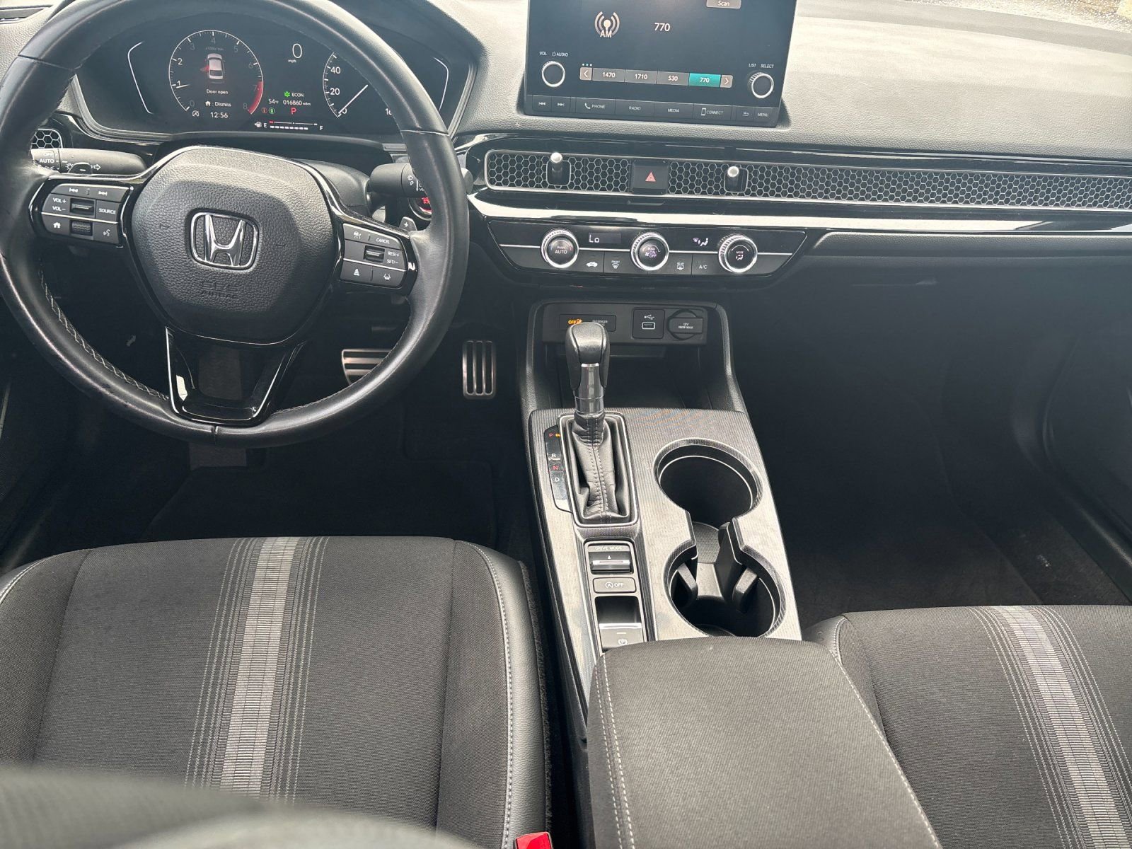 Used 2023 Honda Civic Sport image 14