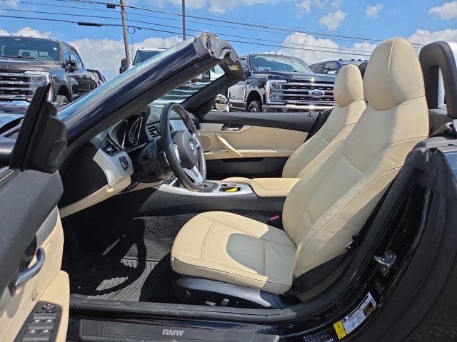 Used 2009 BMW Z4 sDrive30i RWD image 12