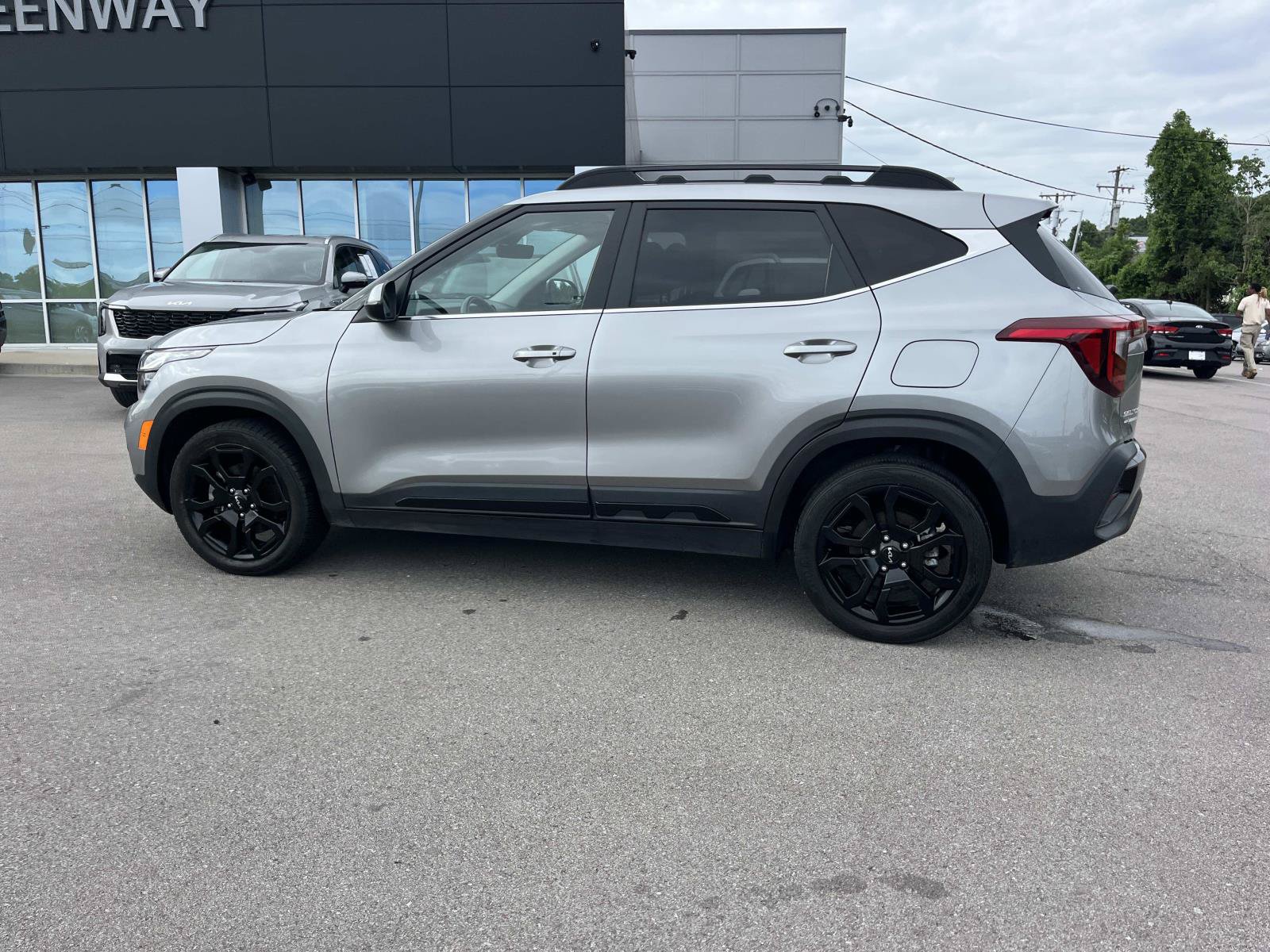 Used 2024 Kia Seltos X-Line AWD/4WD image 6