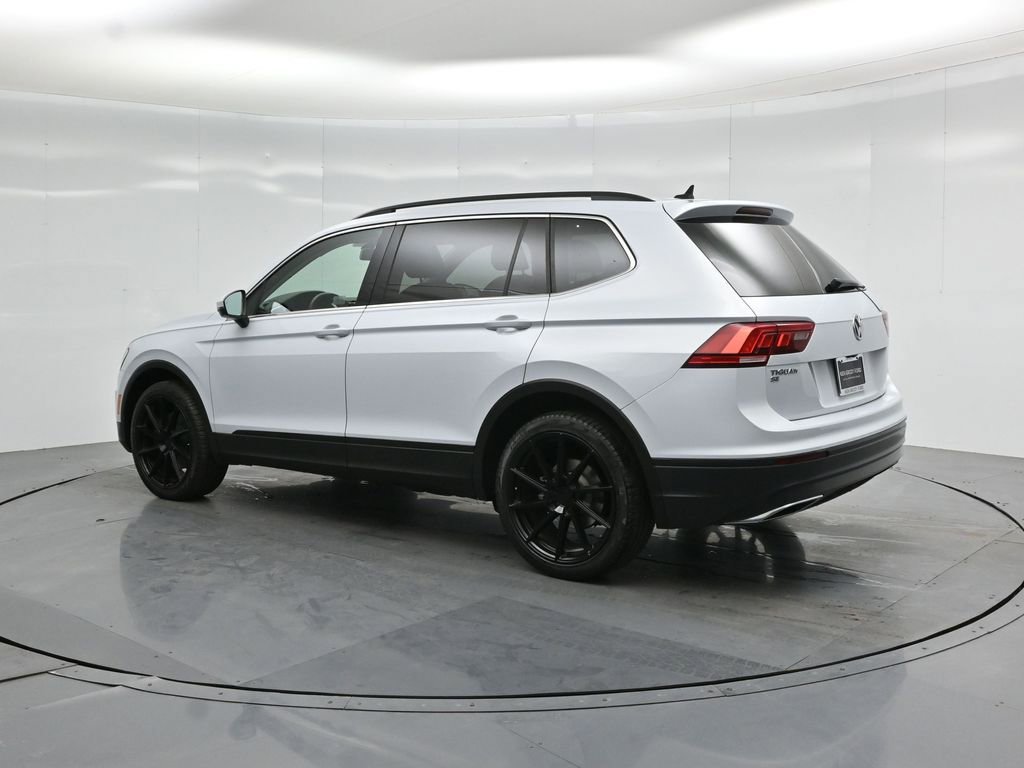 Used 2019 Volkswagen Tiguan SE w/ Panoramic Sunroof Package image 7